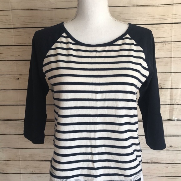 Forever 21 Navy Blue Striped Baseball Tee - Picture 2 of 8